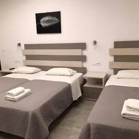 Diogenis Village Mykonos Konukevi 4*