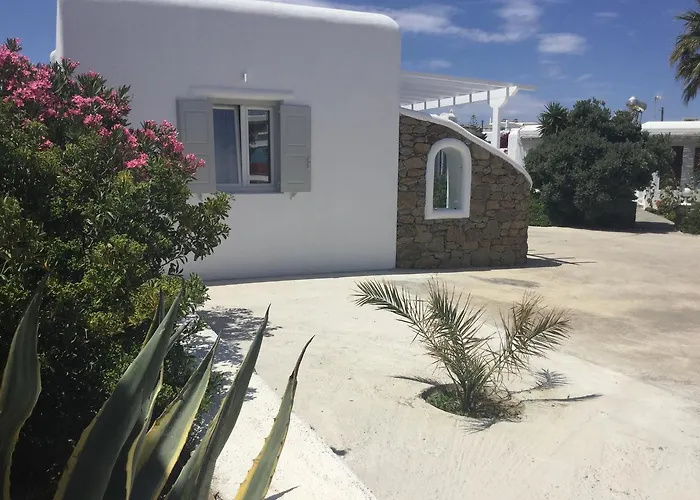 Diogenis Village Mykonos 4* グラストロス