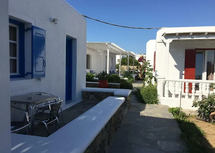 Diogenis Village Mykonos 4* グラストロス